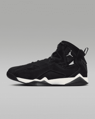 The new black jordans deals